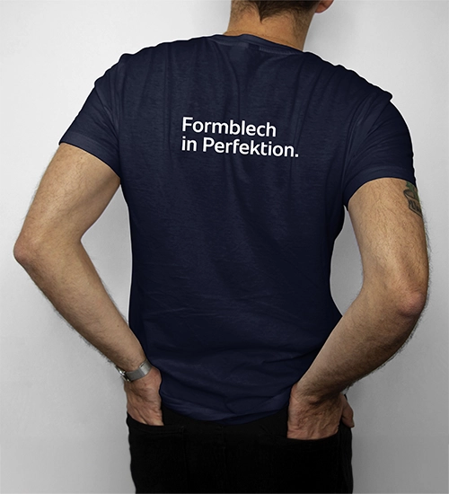 Designentwurf für ein Firmen-T-Shirt von Salzmann