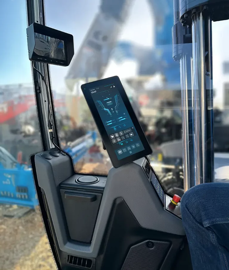Display-Interface und HMI für eine Baumaschine