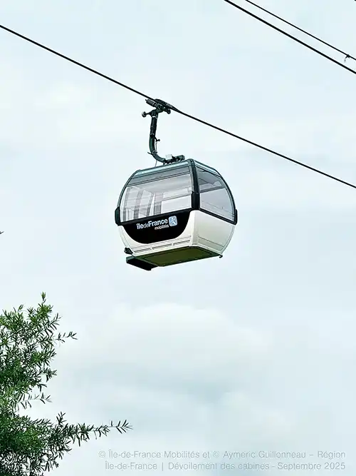 Seilbahn Cable 1 mit Omega V Kabine von Doppelmayr in Ile-de-France, Paris